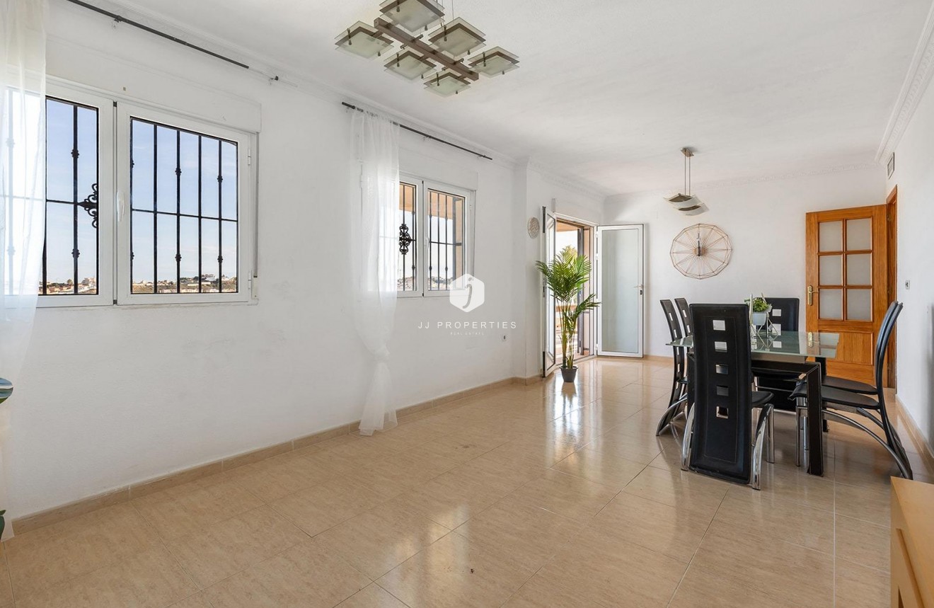 Tweedehands - Villa -
Rojales - Campo De Golf La Marquesa