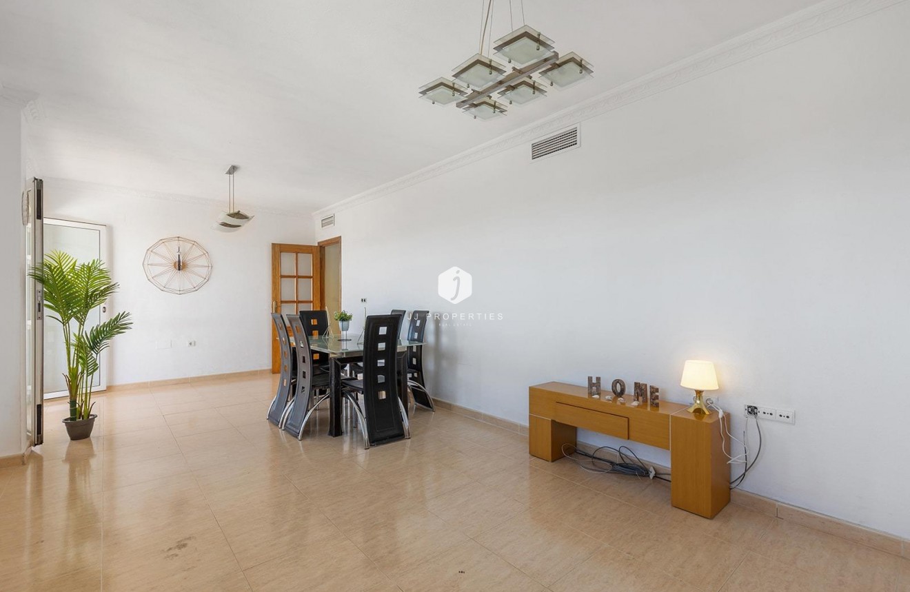 Tweedehands - Villa -
Rojales - Campo De Golf La Marquesa