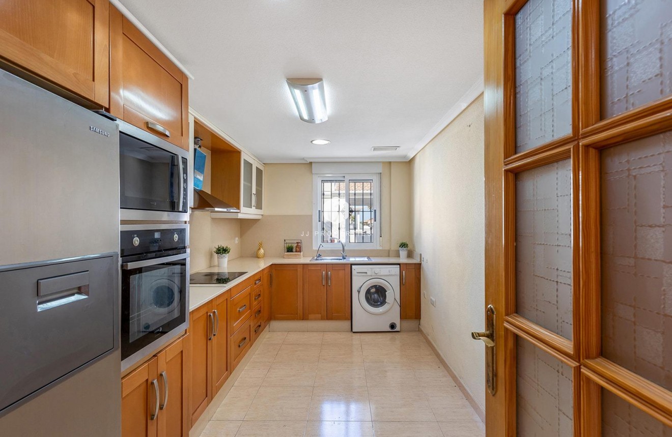 Tweedehands - Villa -
Rojales - Campo De Golf La Marquesa