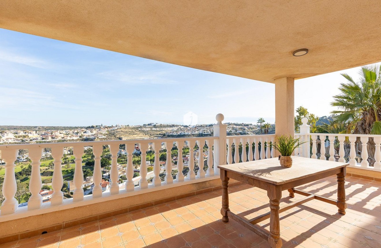 Tweedehands - Villa -
Rojales - Campo De Golf La Marquesa