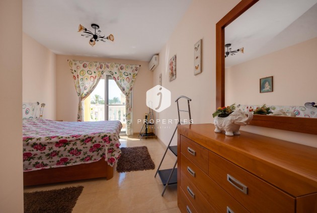 Tweedehands - Villa -
Torrevieja - aguas nuevas