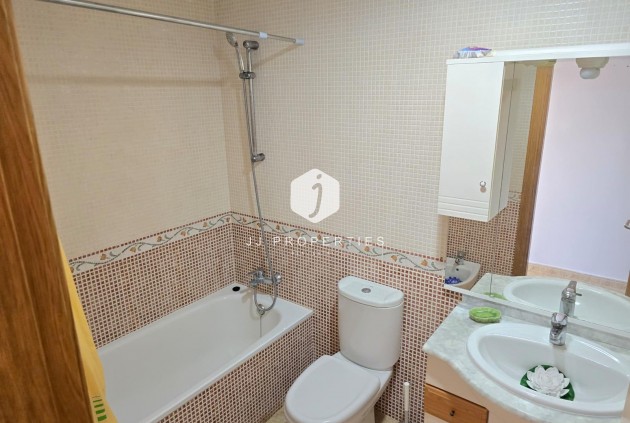 Tweedehands - Penthouse -
Orihuela Costa - Altos De Campoamor