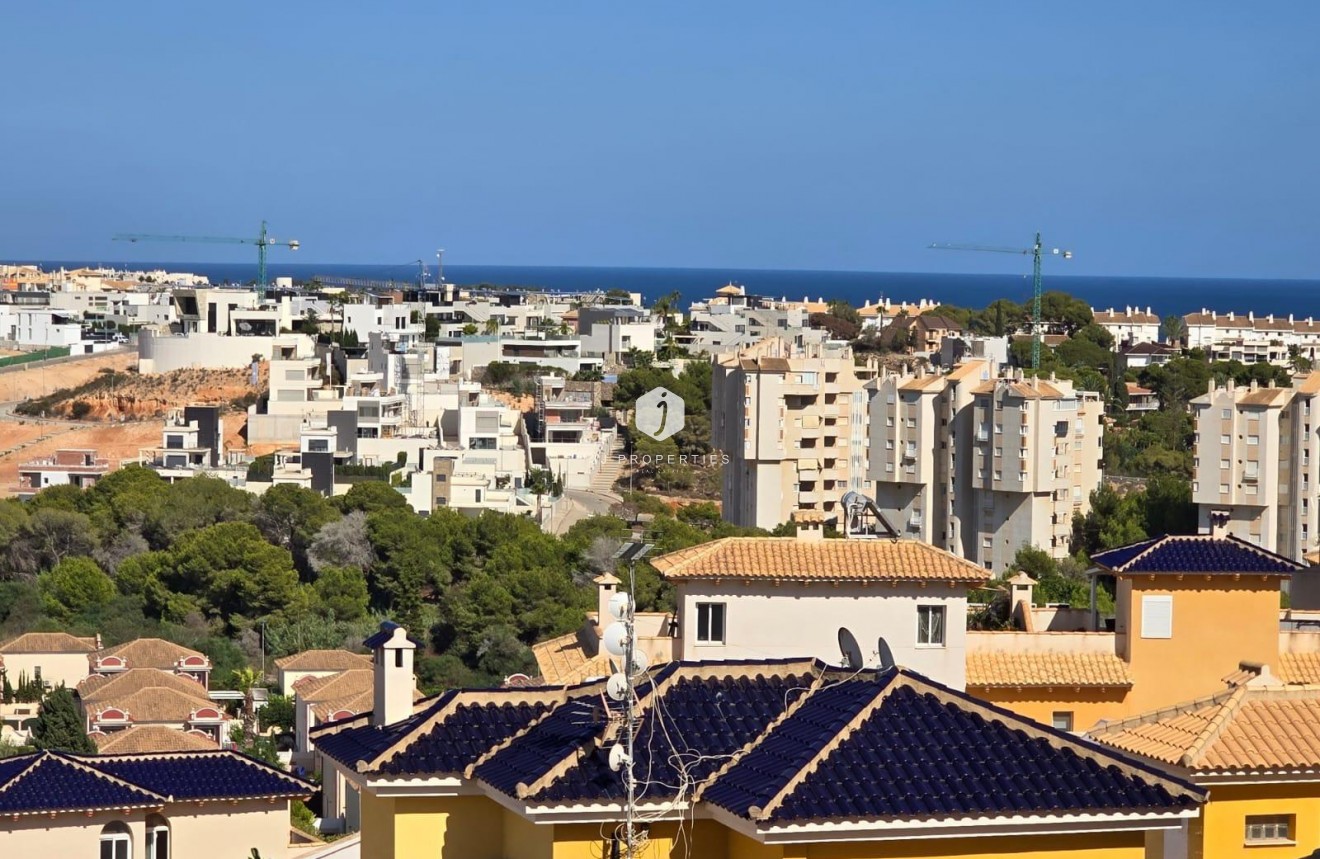 Tweedehands - Penthouse -
Orihuela Costa - Altos De Campoamor