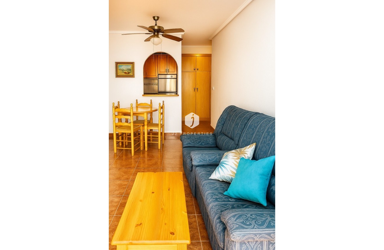 Tweedehands - Appartement / flat -
Torrevieja - Costa Blanca