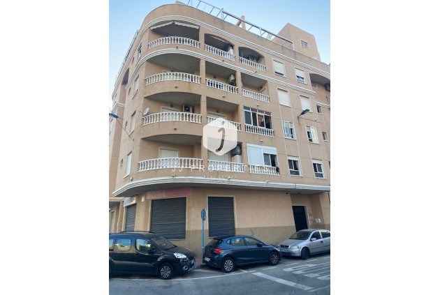 Tweedehands - Appartement / flat -
Torrevieja - Costa Blanca