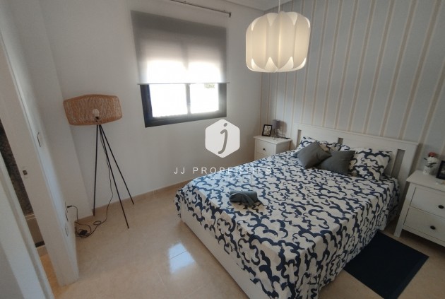 Tweedehands - Chalet -
San Miguel de Salinas - Inland