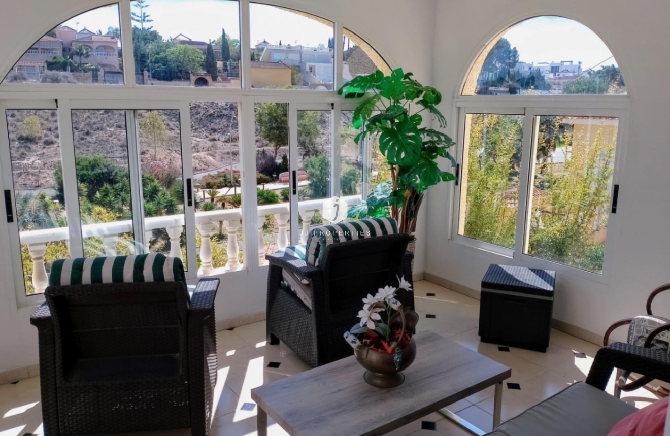 Tweedehands - Villa -
Torrevieja - Costa Blanca