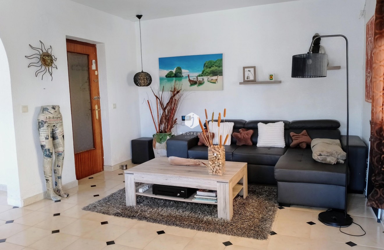 Tweedehands - Villa -
Torrevieja - Costa Blanca