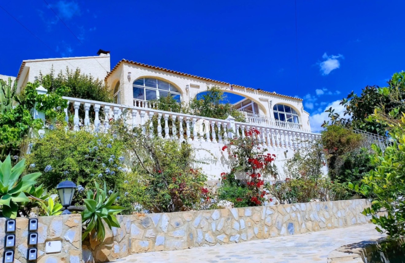 Tweedehands - Villa -
Torrevieja - Costa Blanca