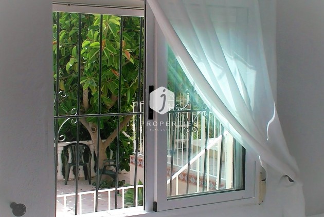 Tweedehands - Villa -
Torrevieja - Costa Blanca