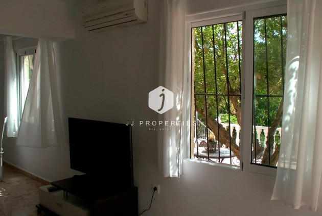 Tweedehands - Villa -
Torrevieja - Costa Blanca