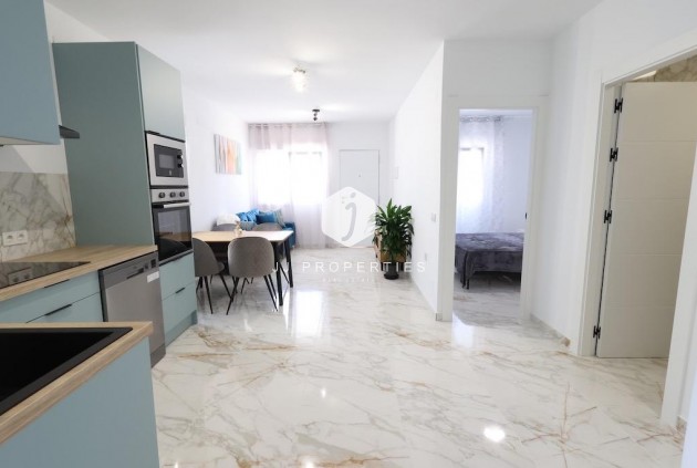 Tweedehands - Chalet -
Torrevieja - Costa Blanca