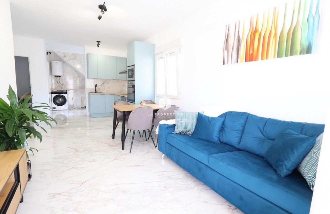 Tweedehands - Chalet -
Torrevieja - Costa Blanca