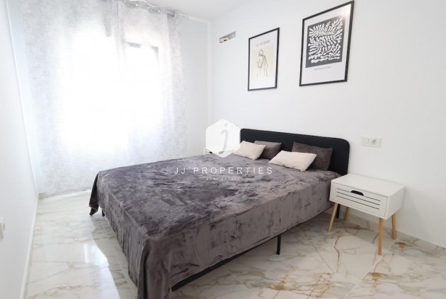 Tweedehands - Chalet -
Torrevieja - Costa Blanca