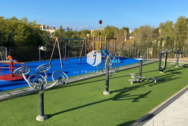 Tweedehands - Chalet -
Torrevieja - Los Balcones