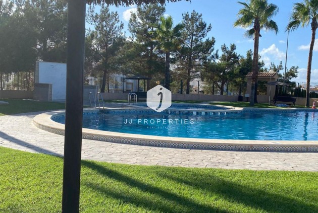 Tweedehands - Chalet -
Torrevieja - Los Balcones