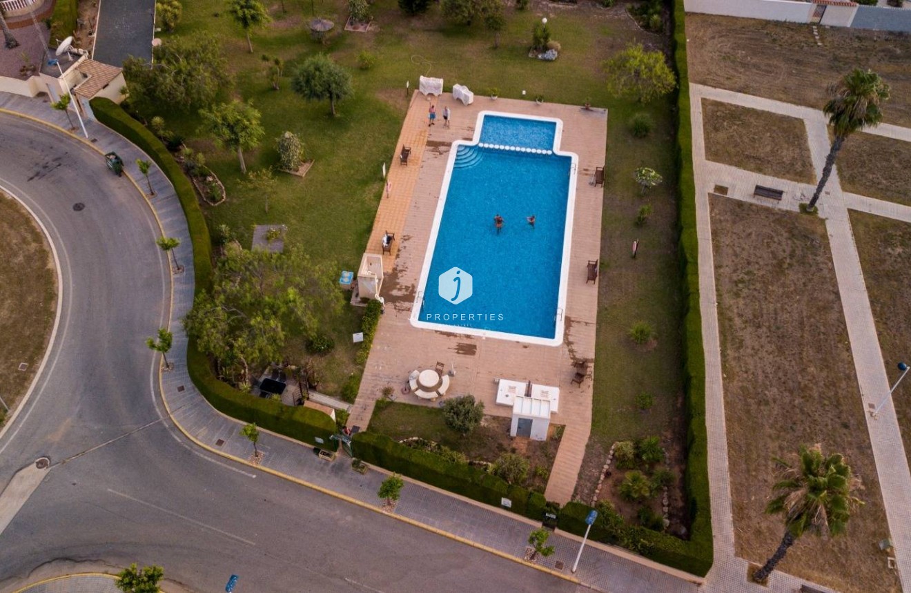 Tweedehands - Villa -
Torrevieja - La Siesta - El Salado - Torreta