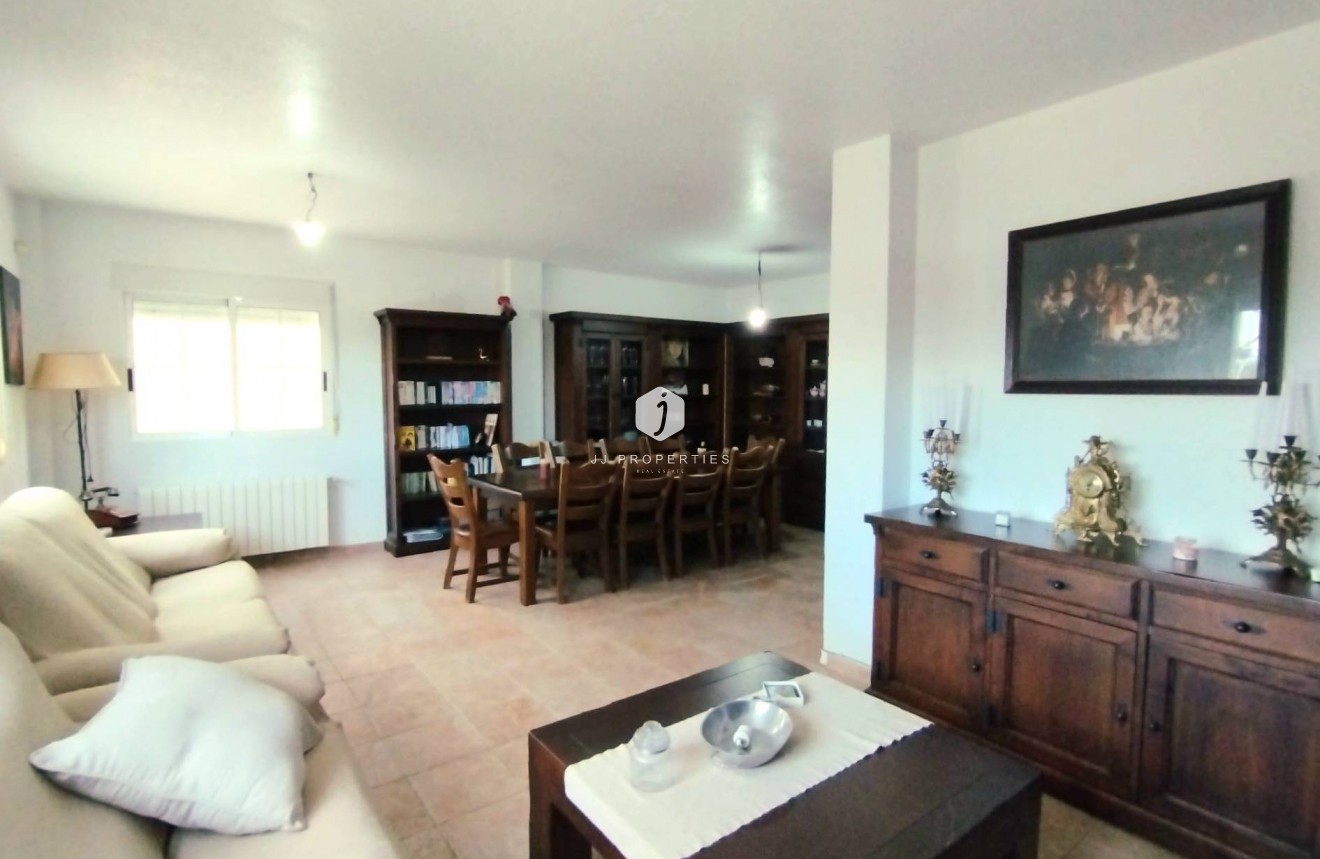 Tweedehands - Villa -
Torrevieja - La Siesta - El Salado - Torreta