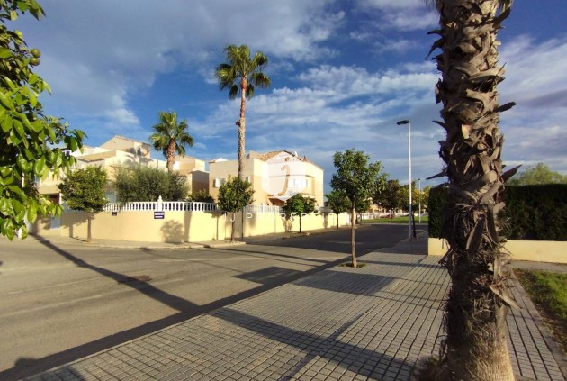 Tweedehands - Villa -
Torrevieja - La Siesta - El Salado - Torreta