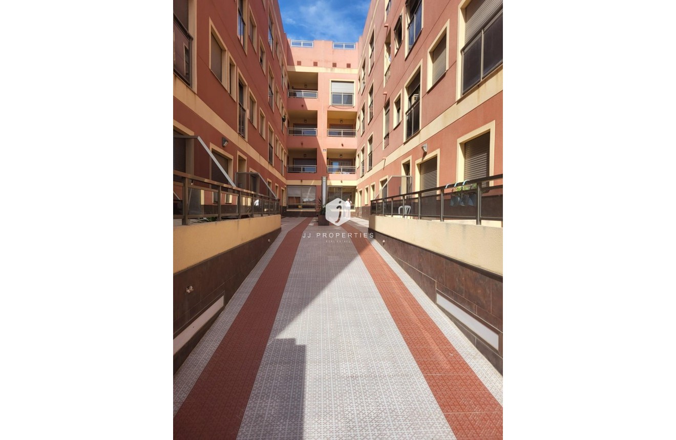 Aus zweiter Hand - Wohnung -
Formentera del Segura - Costa Blanca Sur