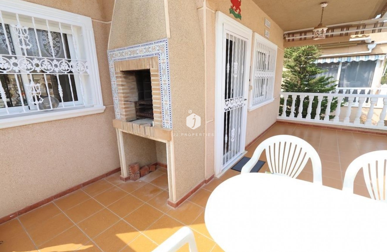 Tweedehands - Villa -
Orihuela Costa - Costa Blanca