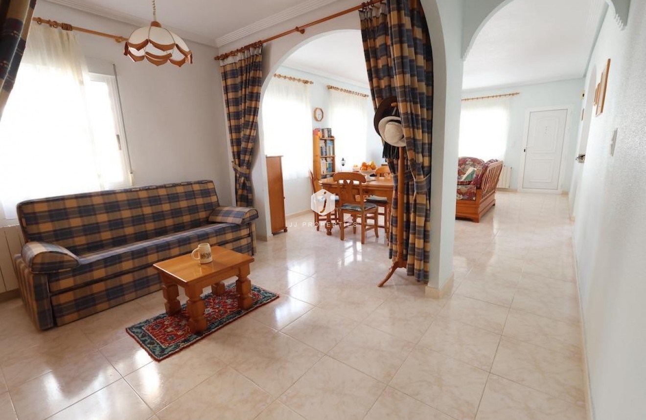 Tweedehands - Villa -
Orihuela Costa - Costa Blanca