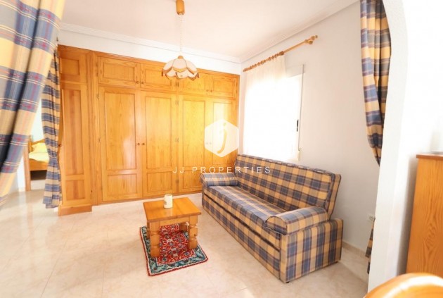 Tweedehands - Villa -
Orihuela Costa - Costa Blanca