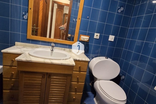 Tweedehands - Appartement / flat -
Torrevieja - Centro