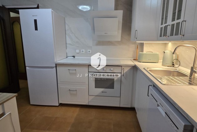 Tweedehands - Appartement / flat -
Torrevieja - Centro