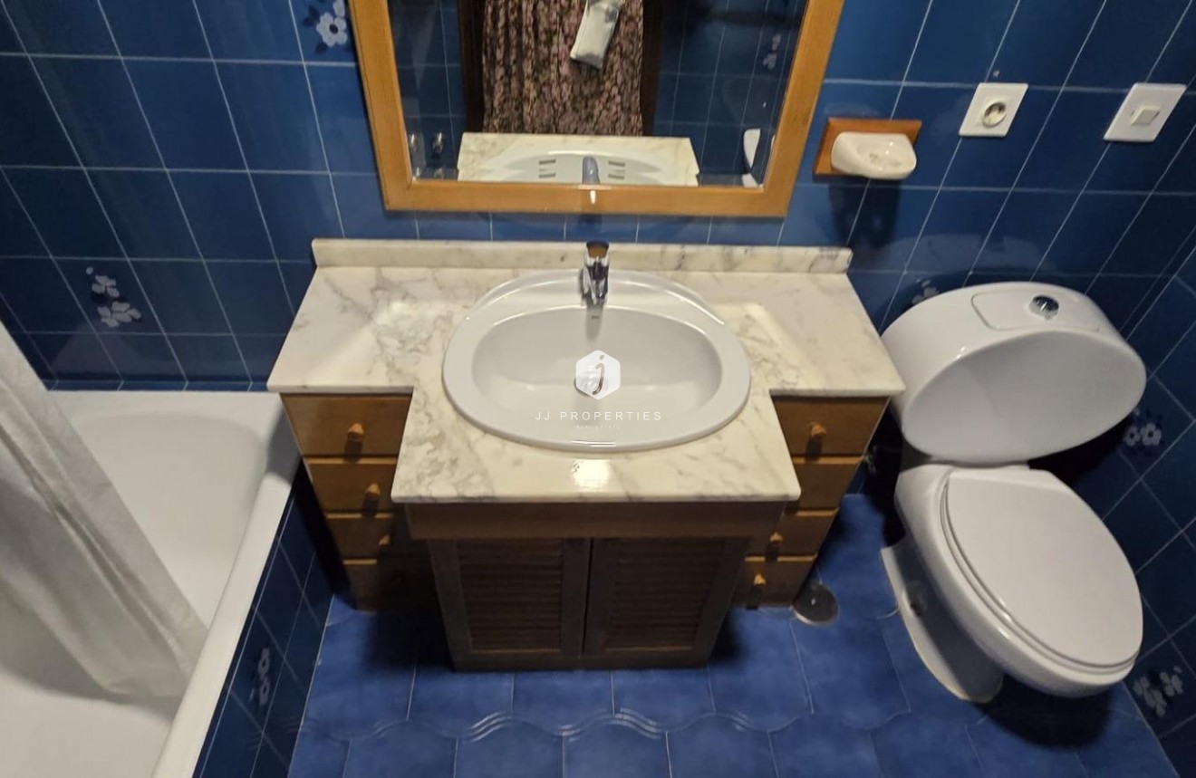 Tweedehands - Appartement / flat -
Torrevieja - Centro