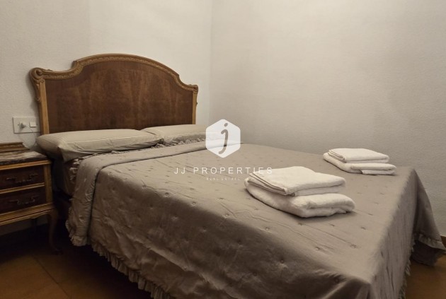 Tweedehands - Appartement / flat -
Torrevieja - Centro