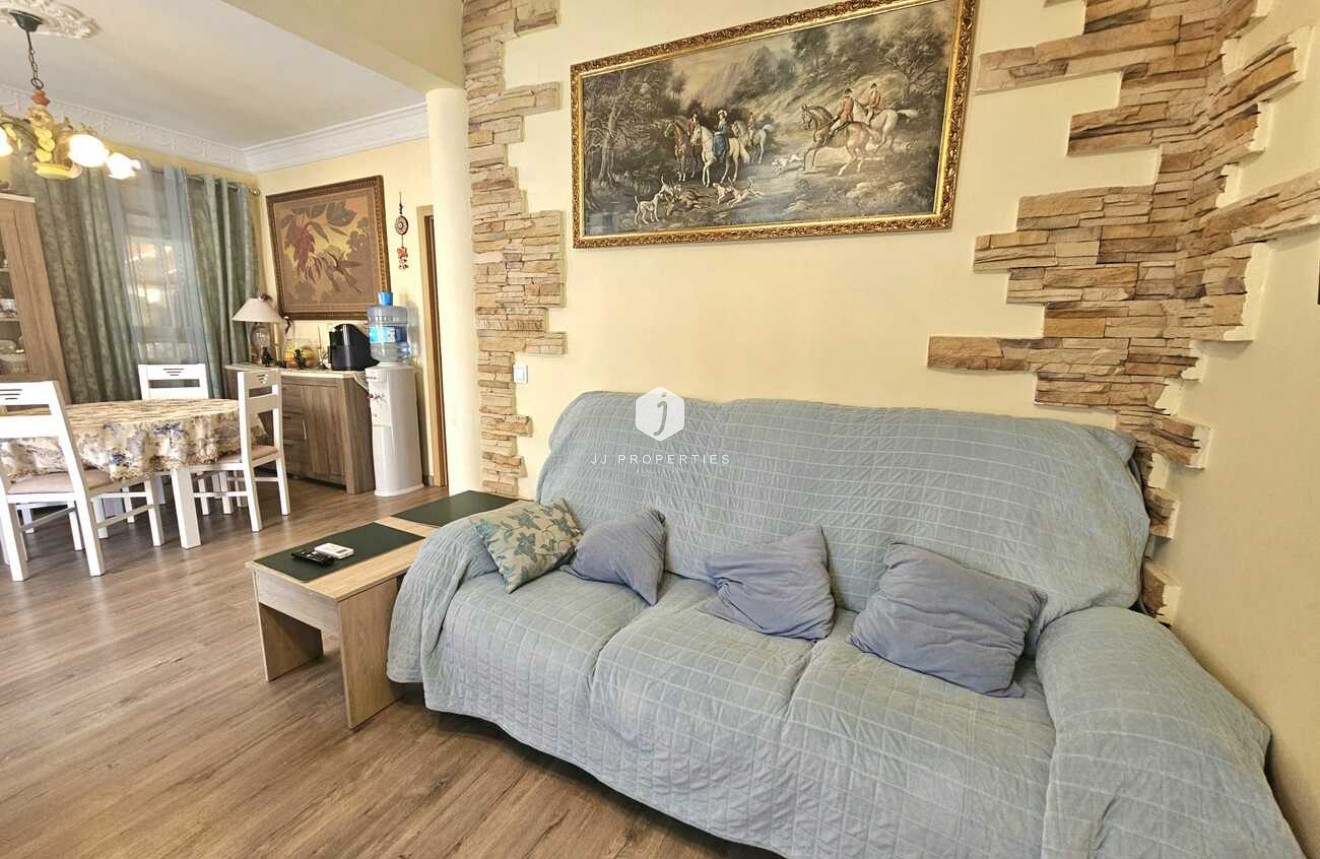 Tweedehands - Villa -
Torrevieja - Torre Del Moro