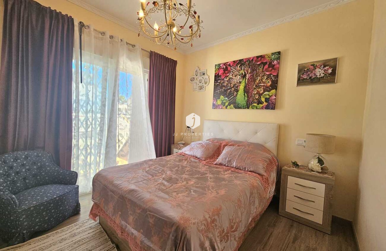 Tweedehands - Villa -
Torrevieja - Torre Del Moro