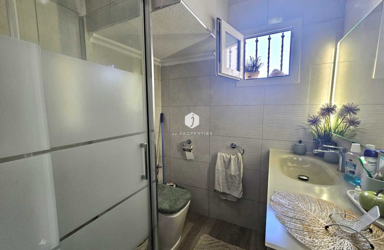 Tweedehands - Villa -
Torrevieja - Torre Del Moro