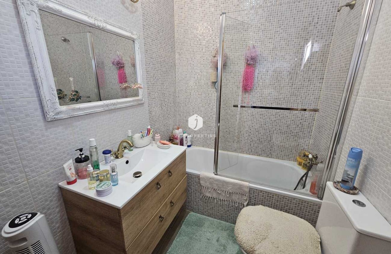 Tweedehands - Villa -
Torrevieja - Torre Del Moro