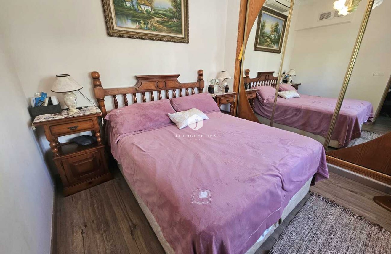 Tweedehands - Villa -
Torrevieja - Torre Del Moro