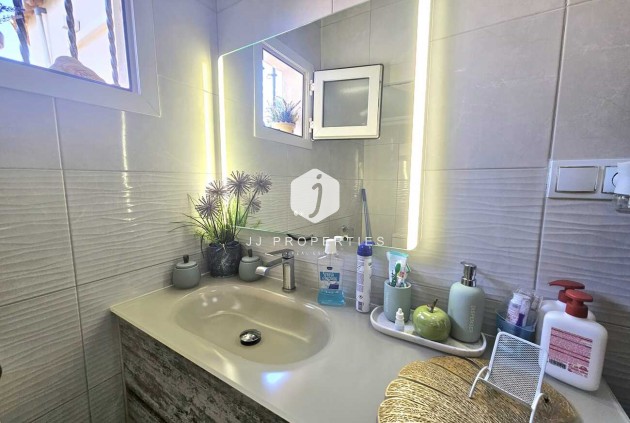 Tweedehands - Villa -
Torrevieja - Torre Del Moro