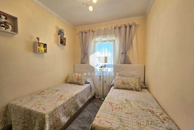 Tweedehands - Villa -
Torrevieja - Torre Del Moro