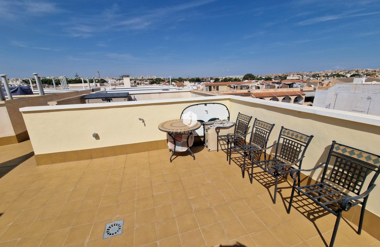 Tweedehands - Penthouse -
Torrevieja - Playa de los Locos