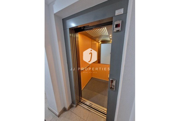 Tweedehands - Penthouse -
Torrevieja - Playa de los Locos