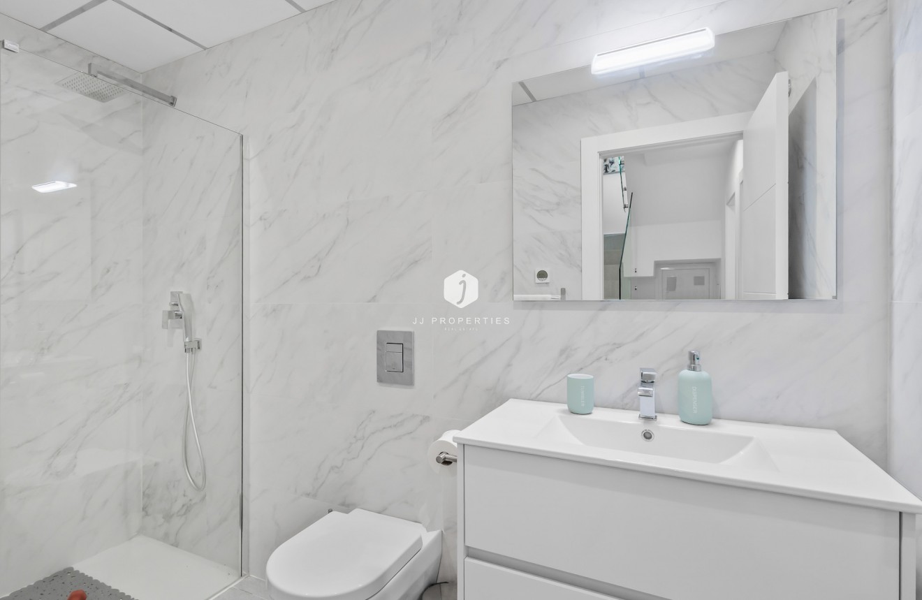 Tweedehands - Villa -
Algorfa - Inland