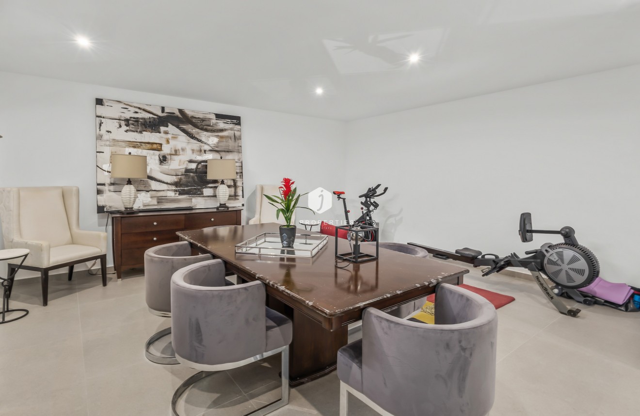 Tweedehands - Villa -
Algorfa - Inland