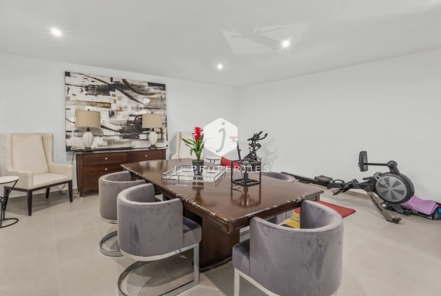 Tweedehands - Villa -
Algorfa - Inland