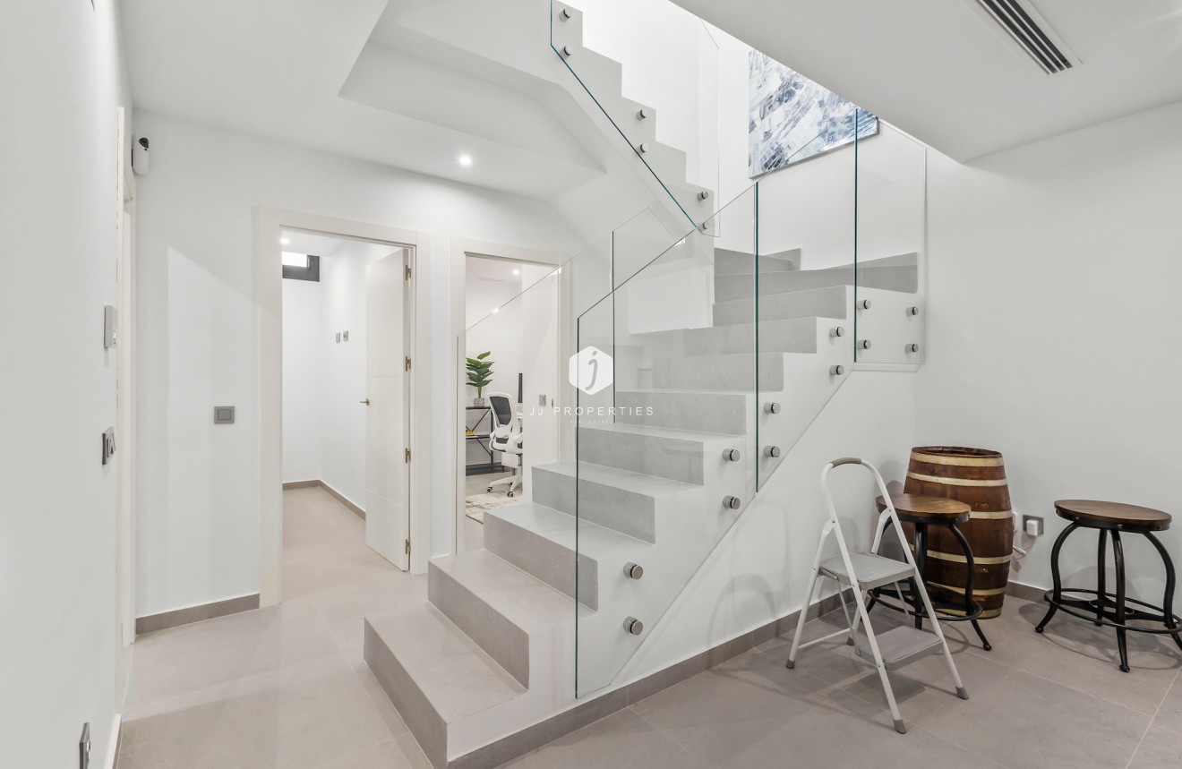 Tweedehands - Villa -
Algorfa - Inland