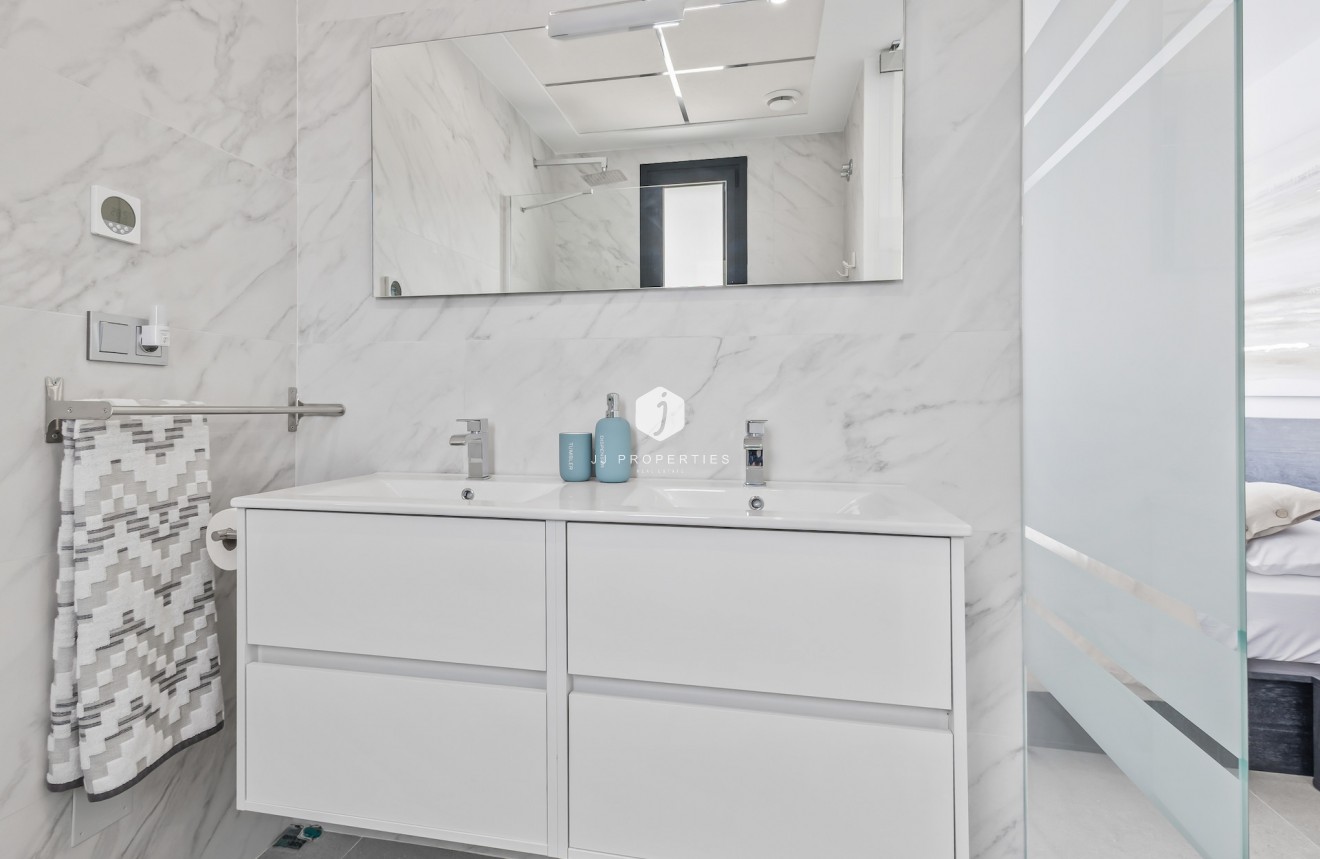 Tweedehands - Villa -
Algorfa - Inland