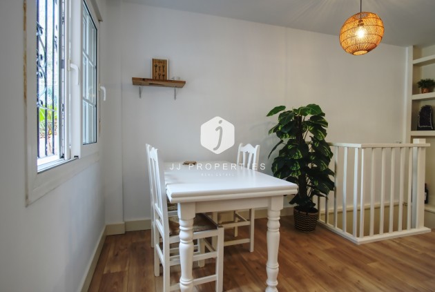 Tweedehands - Chalet -
Orihuela Costa - Costa Blanca