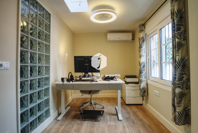 Tweedehands - Chalet -
Orihuela Costa - Costa Blanca