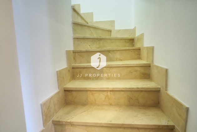 Tweedehands - Chalet -
Orihuela Costa - Costa Blanca