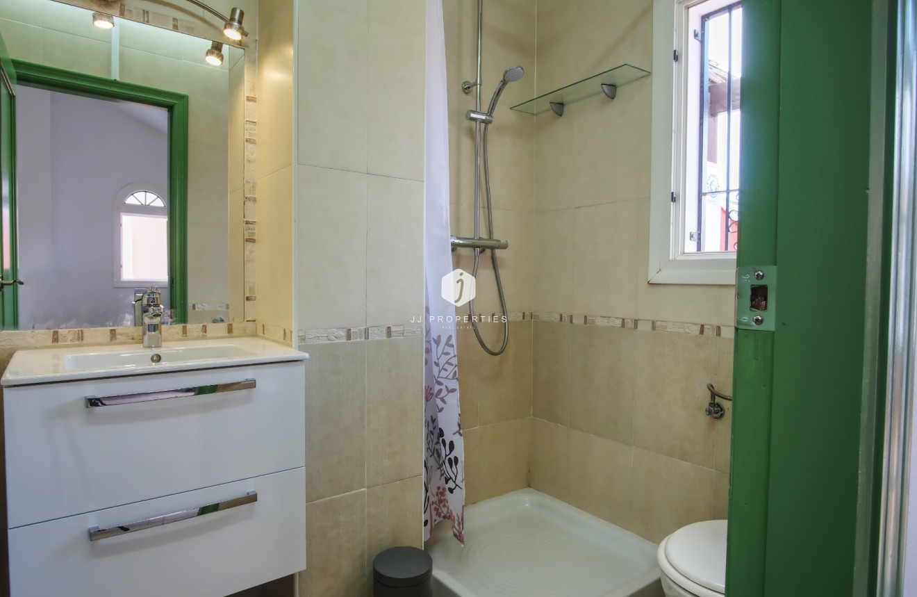 Tweedehands - Chalet -
Orihuela Costa - Costa Blanca