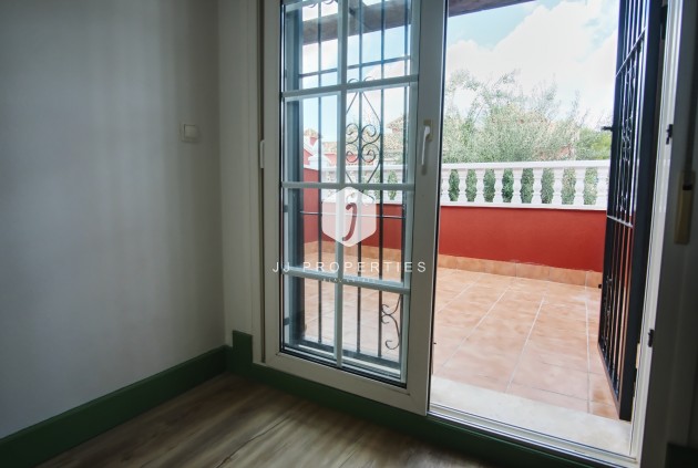 Tweedehands - Chalet -
Orihuela Costa - Costa Blanca